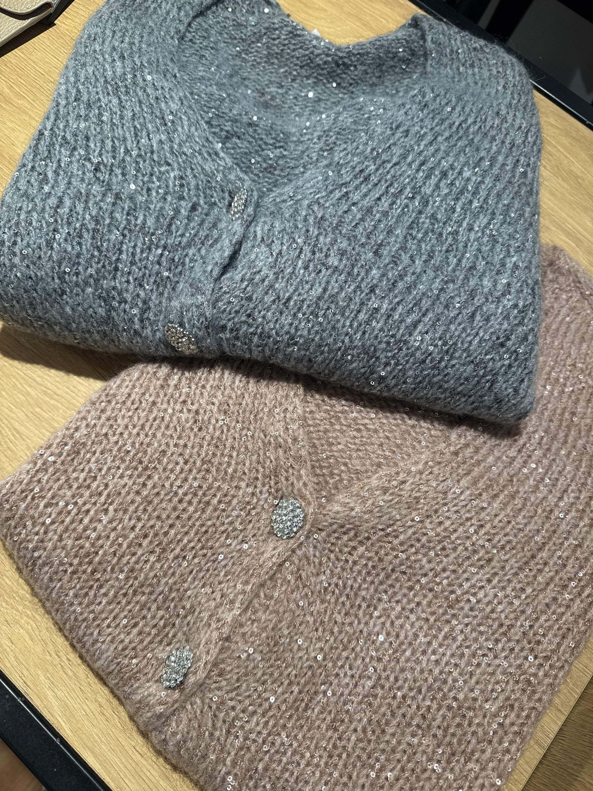 Cardigan Motel I25/MHP03