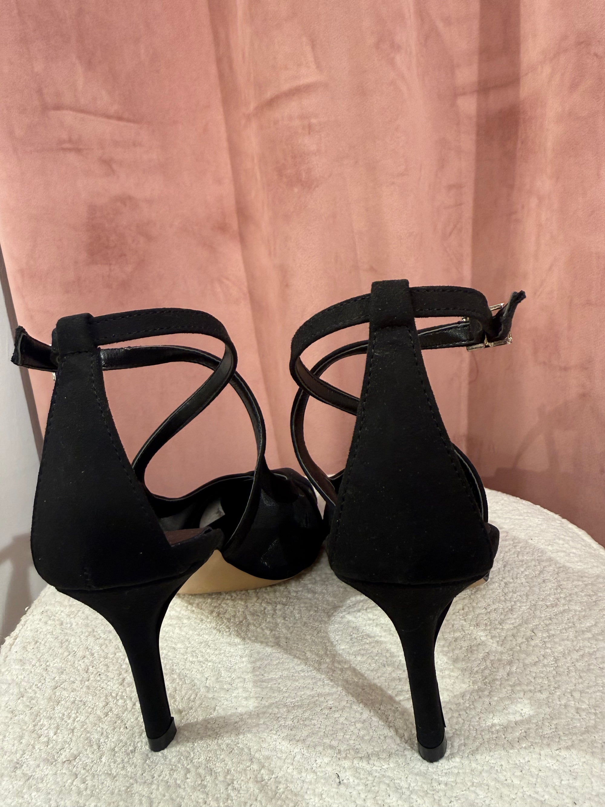 Decollete Divine Follie 7058